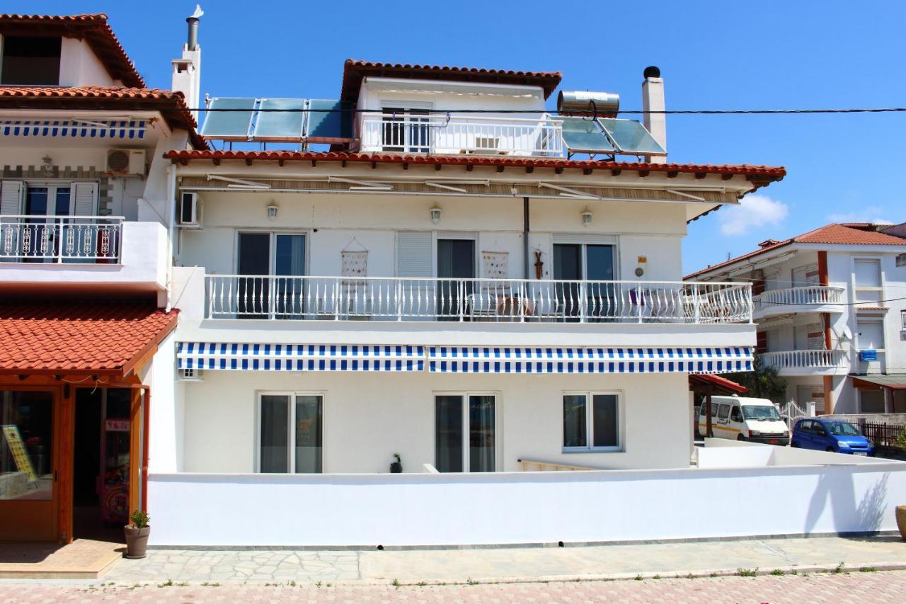 Dream Apartments Paralia Dionysiou Exterior photo